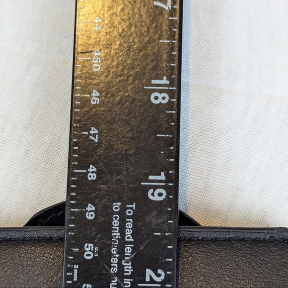 GHOST FACE Crossbody NWOT Adjustable Strap - Picture 8 of 8